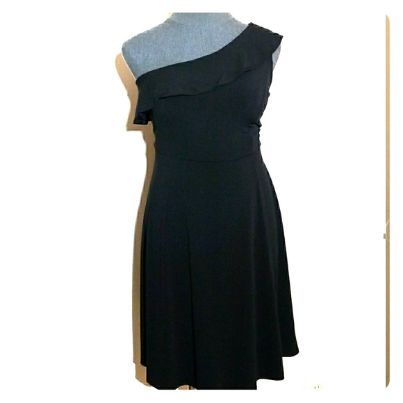 Lane Bryant Dresses & Skirts - Ruffled One-Shoulder Dress