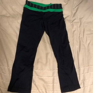 Navy Lululemon Run Inspire Crop II