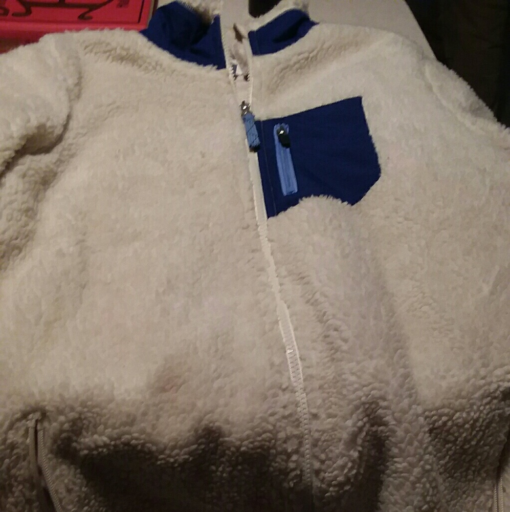 Old navy sweater