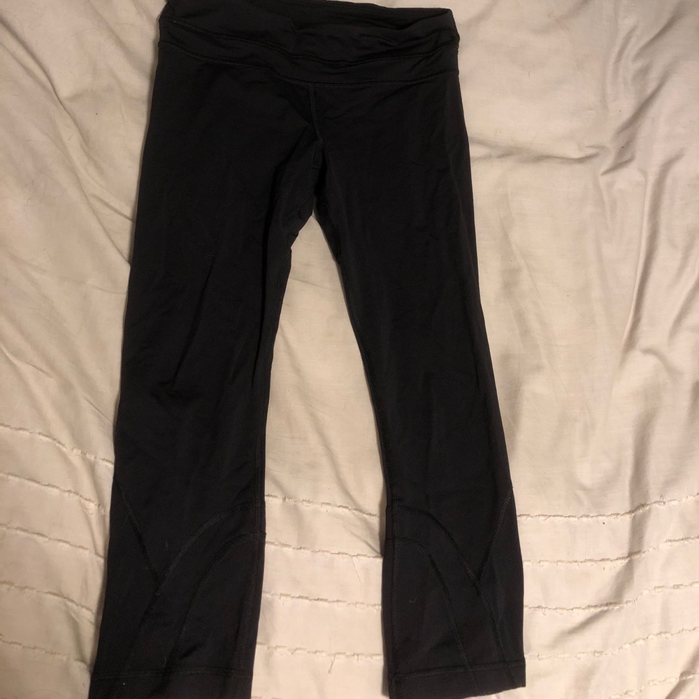 Black Lululemon Run Inspire Crop II