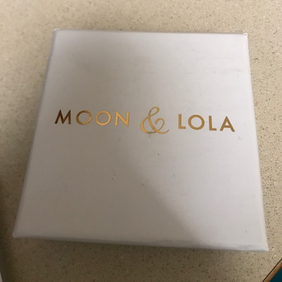 Moon and Lola ring - Picture 3 of 3