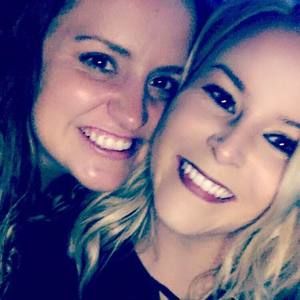 Meet your Posher, Teddi