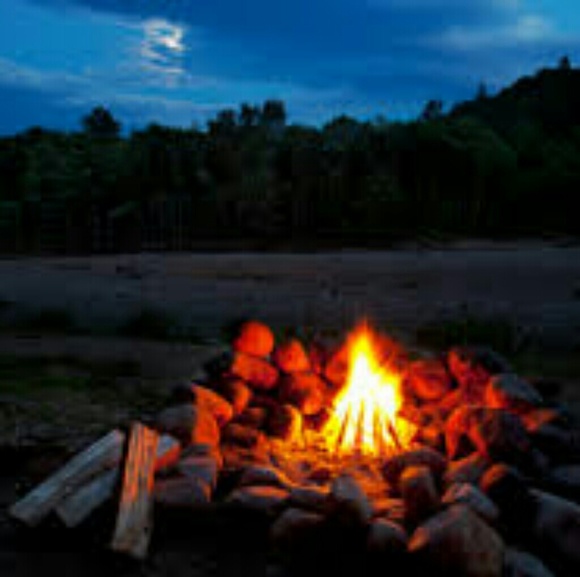 Meet Your Posher!!! - Picture 7 of 8