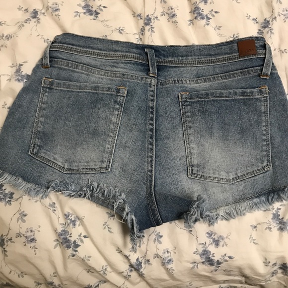 Roxy colorful jean shorts - Picture 2 of 2