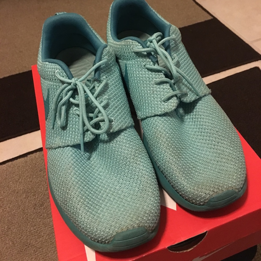Nike Roshes Teal