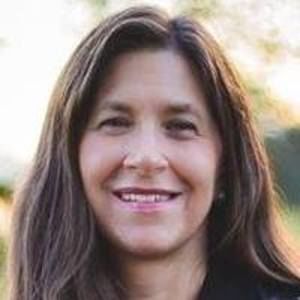 Meet your Posher, Suzanne