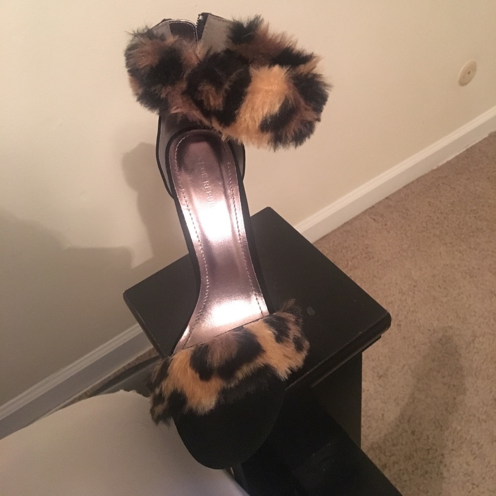 Leopard heels