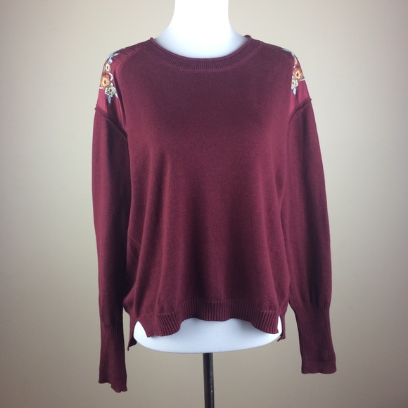 Wrap of London Maroon Embroidery Sweater Cotton - Picture 3 of 8