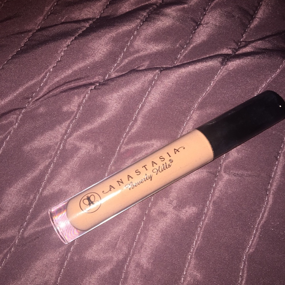 Anastasia Beverly Hills Undressed Lip Gloss