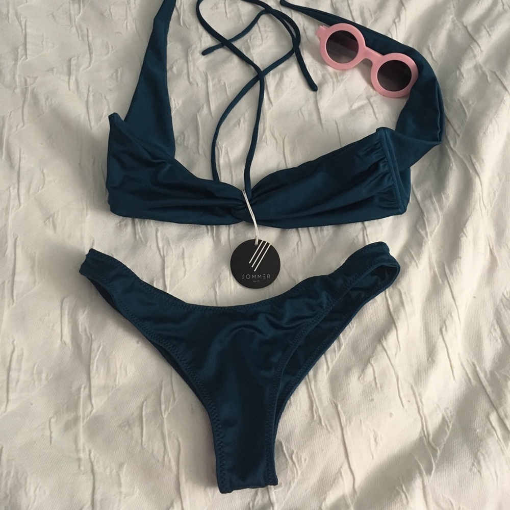Sommer Swim small thong bikini set