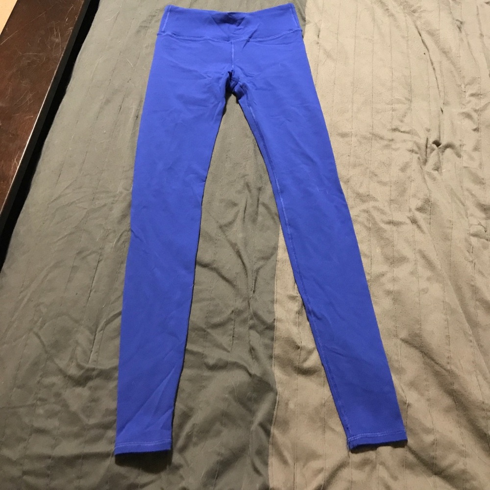 Fabletics cobolt blue leggings