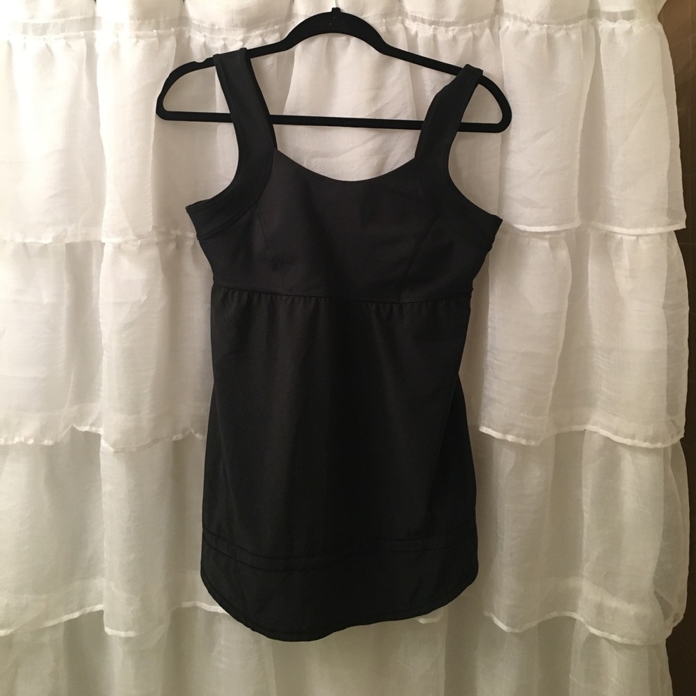 Lululemon Tank Size 8