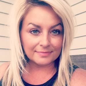 Meet your Posher, Stacy