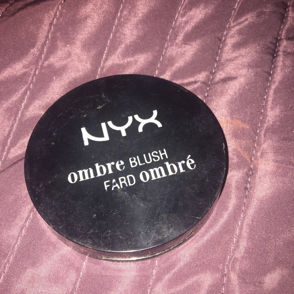 NYX OMBRE BLUSH