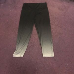 Aerie Move Hi-Rise 3/4 Crop Legging