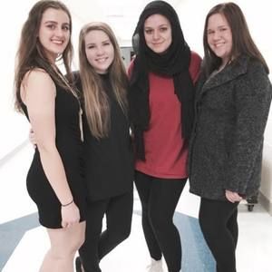 Meet your Posher, Abby