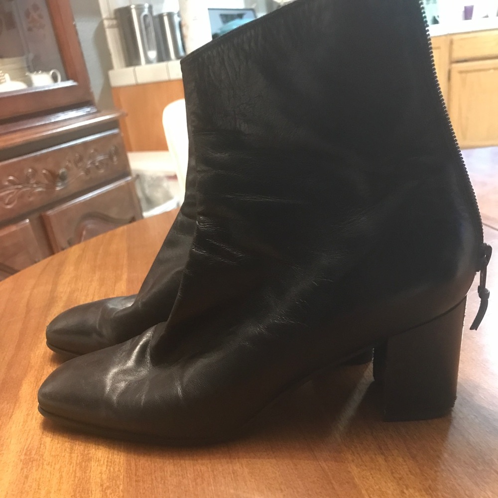 Stuart Weitzman Boots Size 8