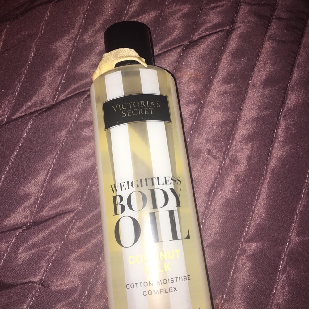 VICTORIA SECRET BODY OIL COCONUT