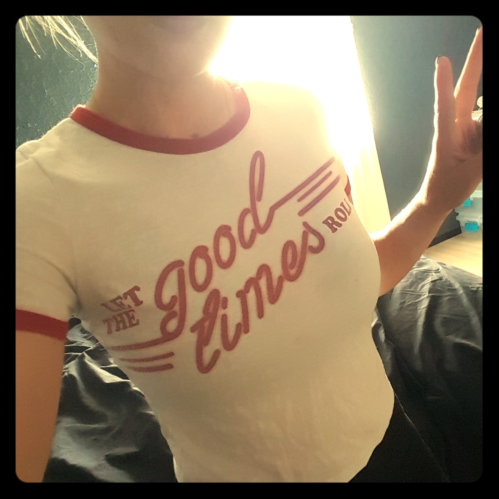 S O L D........Cute crop T