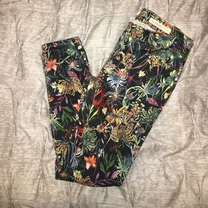 Anthropologie Pilcro Mid-Rise Skinny- Size 27