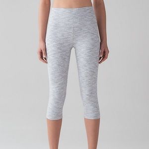 Lululemon Wunder Under 1/2 Tight