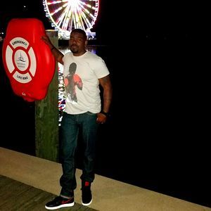 Meet your Posher, Bruce