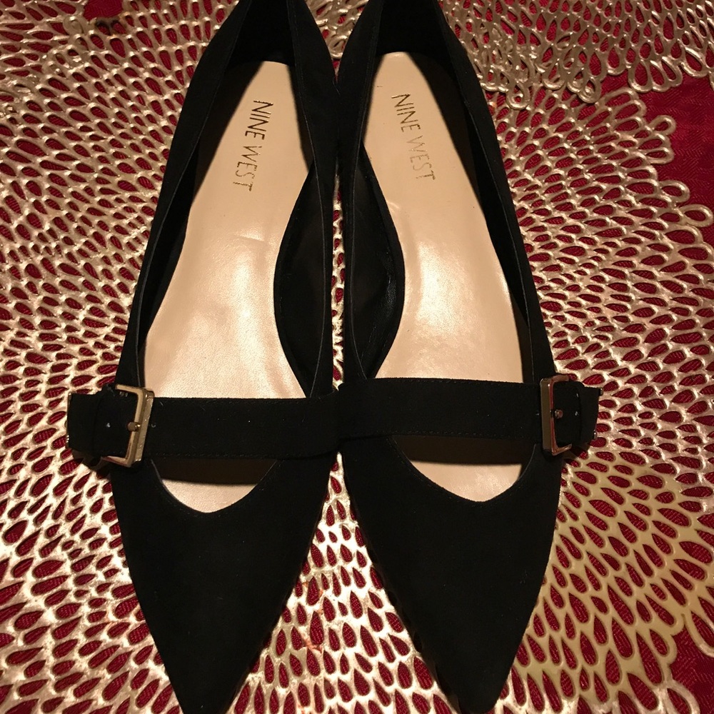 Modern dress/casual designer flats