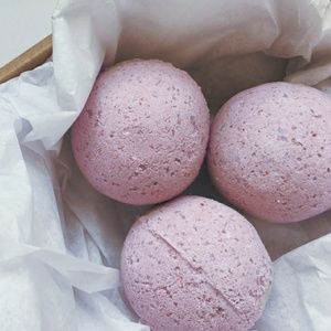 Homemade Bath Bombs