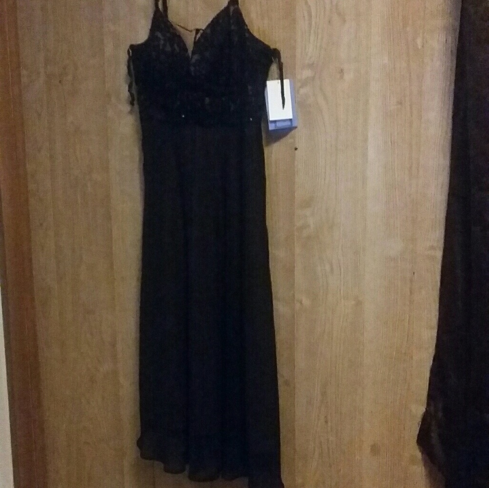Classy/Sexy dress