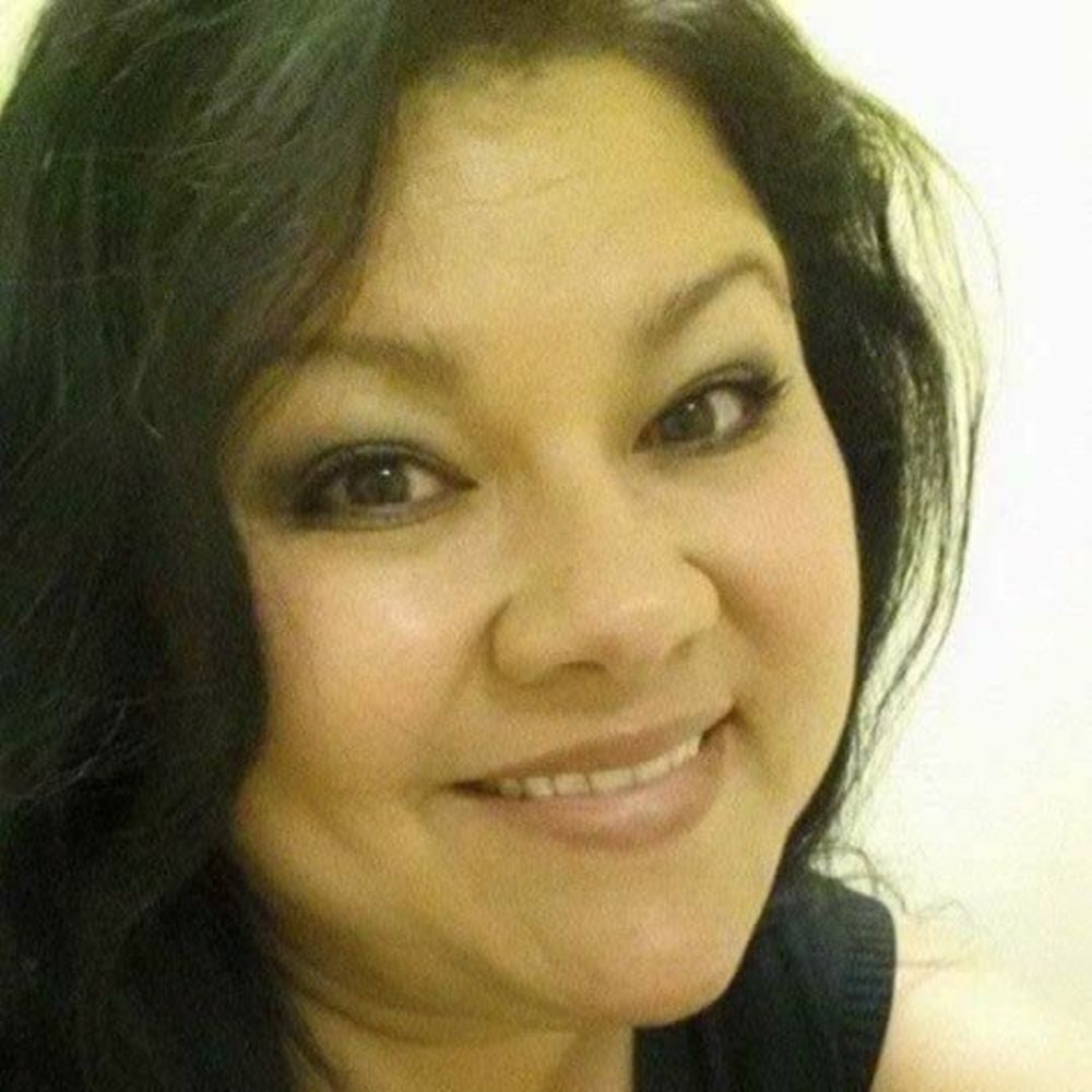 Meet your Posher, Felipa
