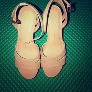 Gently used nude Giani Bini Wedges