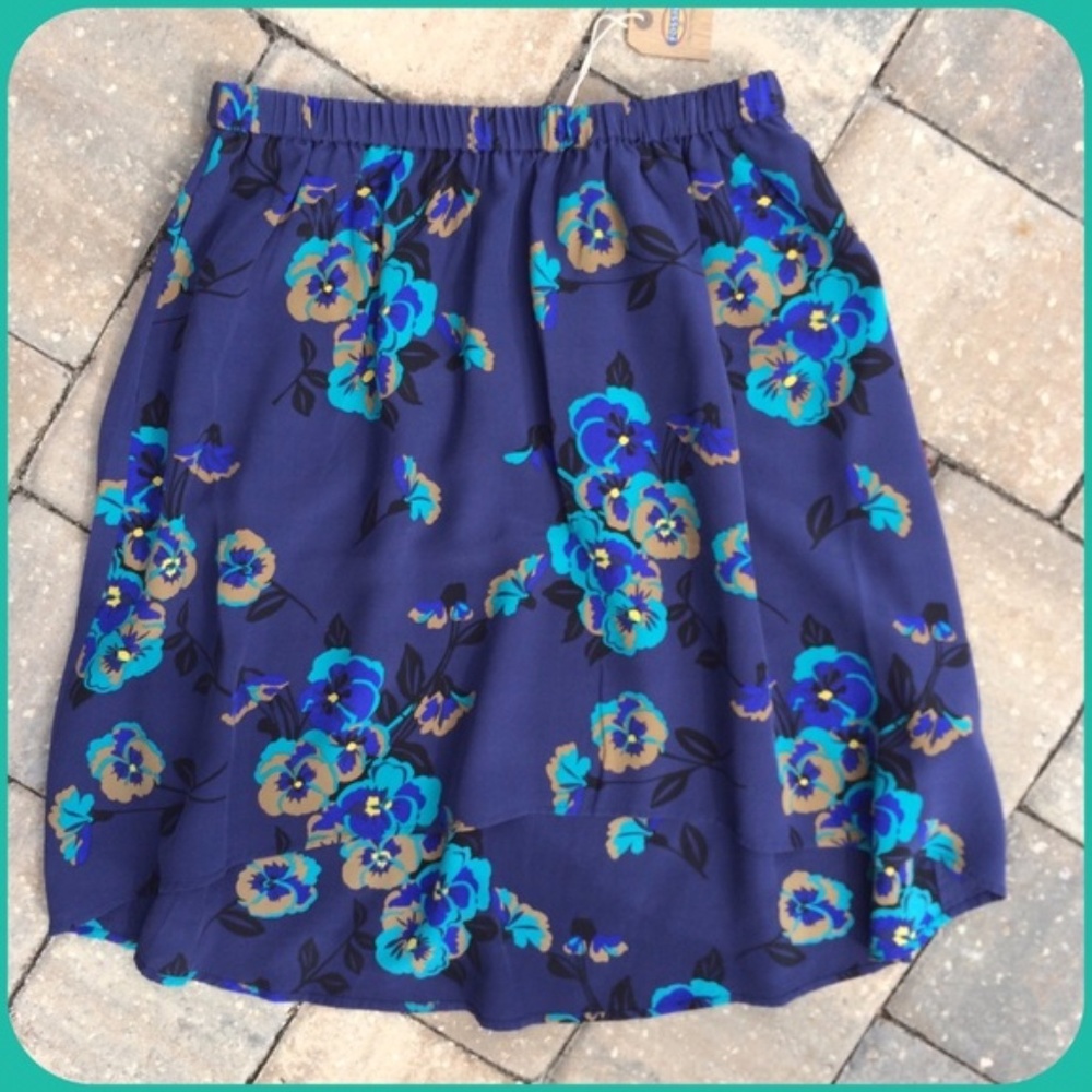 Fossil Silk Flowered Skirt - Picture 2 of 4