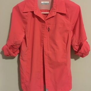 Columbia fishing shirt - peach colored