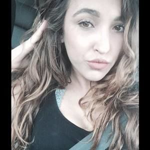 Meet your Posher, Caitlyn