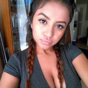 Meet your Posher, Jennyfer