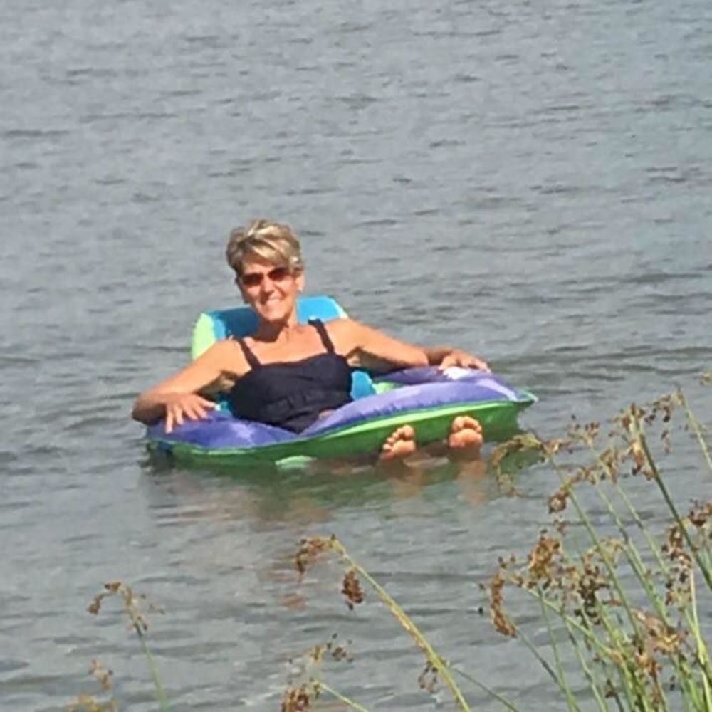 Meet your Posher, Diana