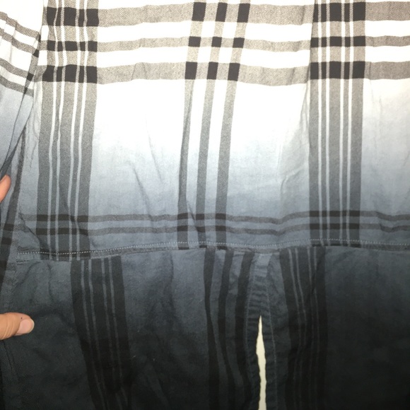 Flannel - Picture 3 of 4