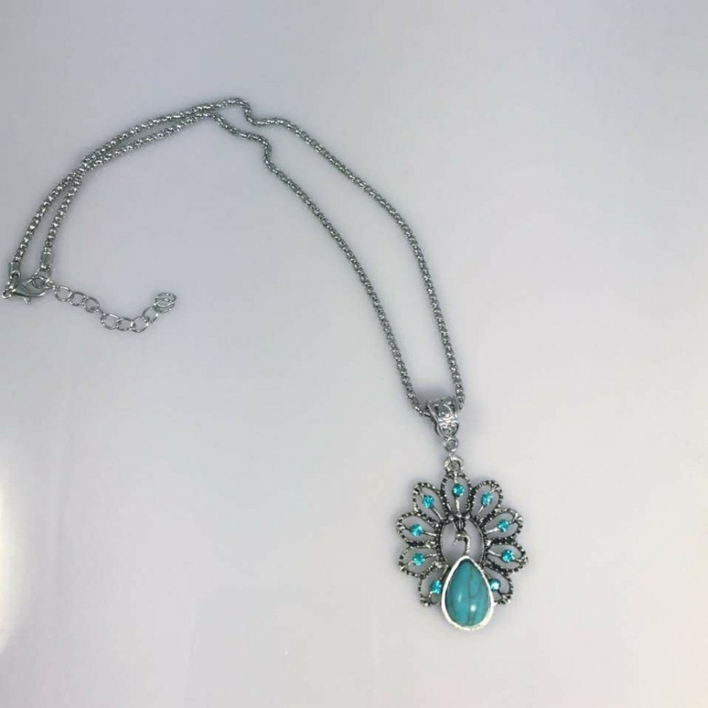 Turquoise Magnesite Peacock Necklace with crystals