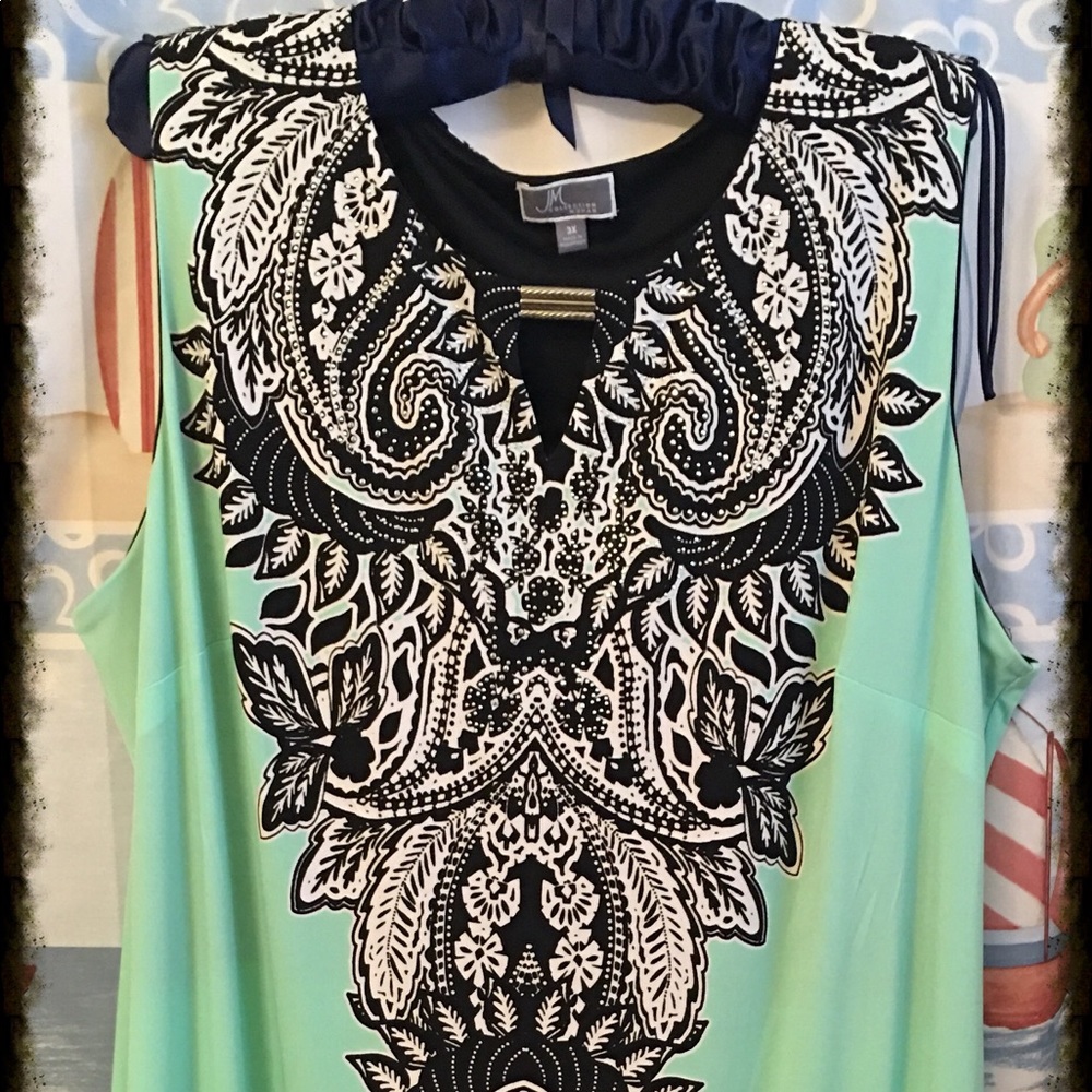 Gorgeous sleeveless dress. 3x. Green/white/black.