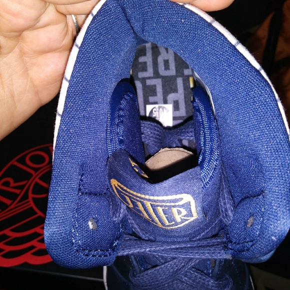 Jeter Jordan 1s - Picture 3 of 4