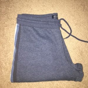 💙American eagle jogger sweats:)💙