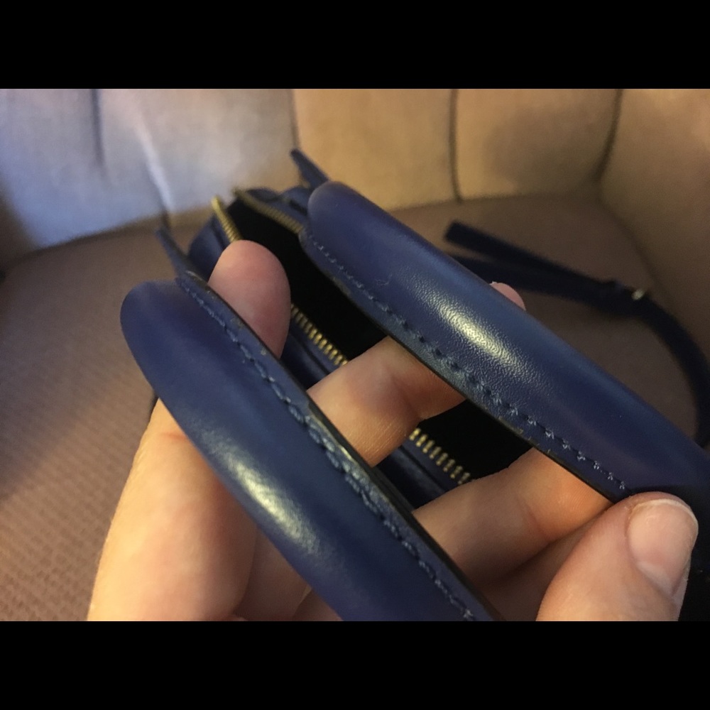 Kate Spade Crossbody - Picture 5 of 6