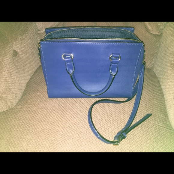 Kate Spade Crossbody - Picture 3 of 6