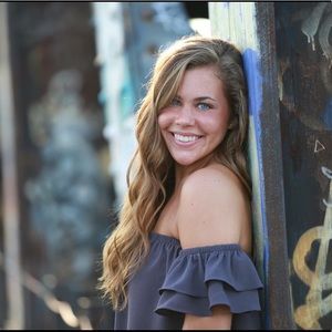 Meet your Posher, Bailey