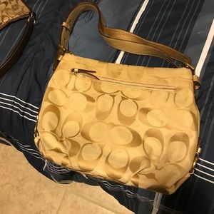 Coach Shoulder bag