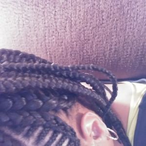 Meet your Posher, Felisha