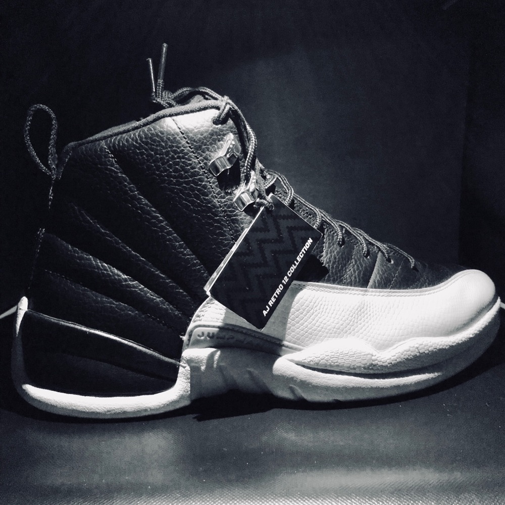 Air Jordan Retro 12 "Playoffs"