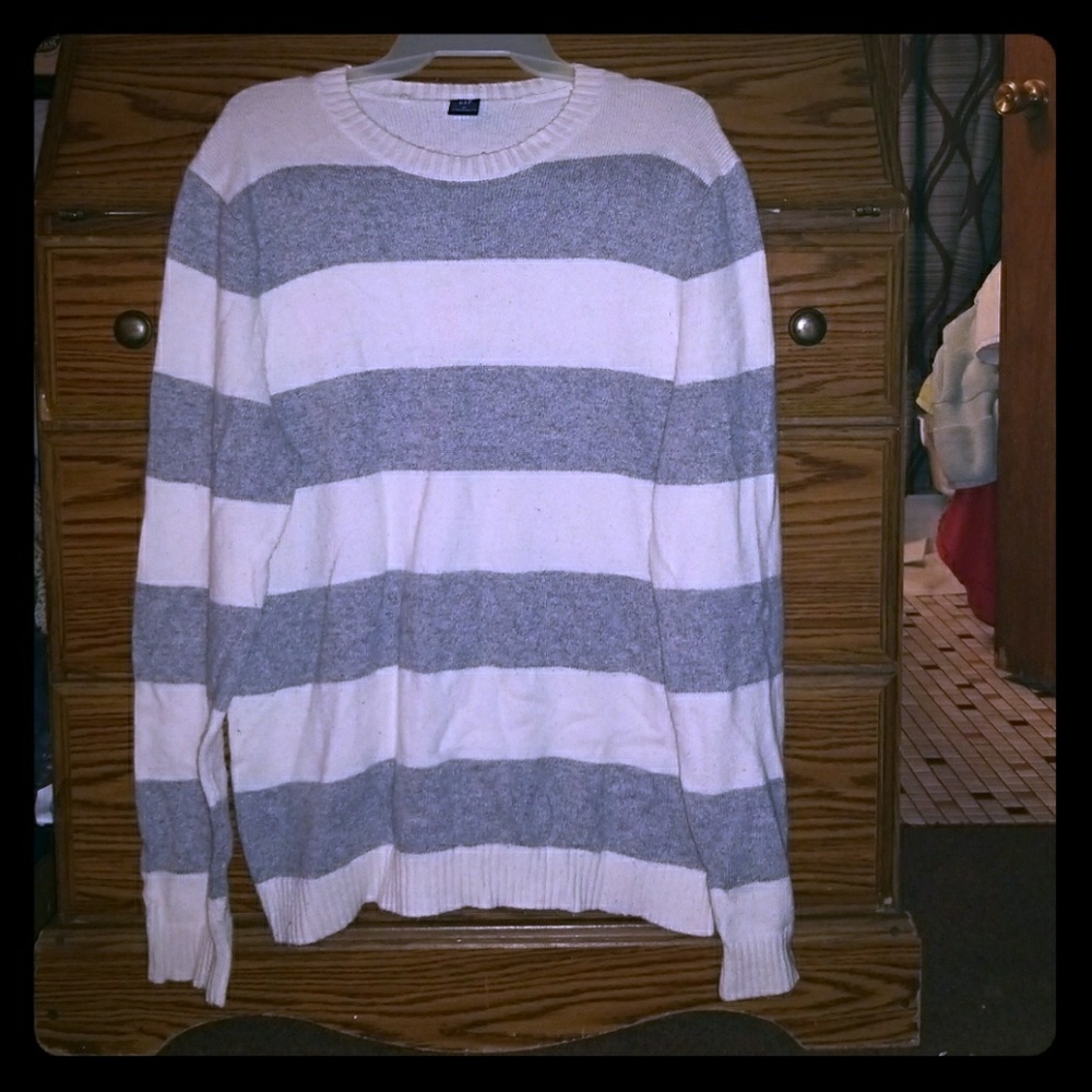 Gap tunic sweater