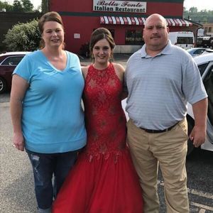 Meet your Posher, Kayla