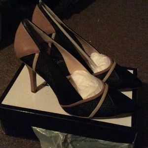 Nine West size 10 Pumps